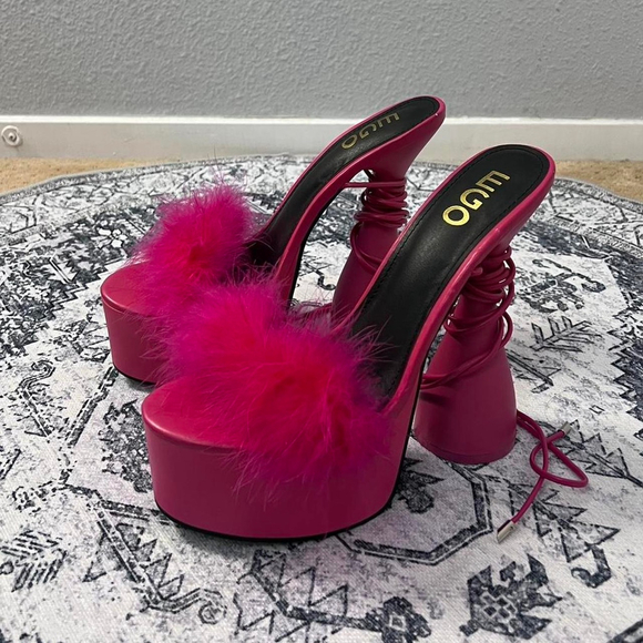 EGO Shoes - EGO Hot Pink Chunky Platform Heels - Size 8